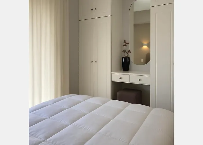 Andriana's 3-bedroom Countryside Retreat Apartament